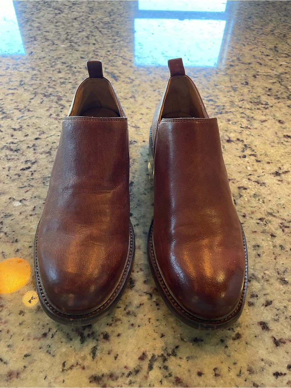 Sofft Women's Naisbury II shootie in distressed cognac 10 ret. $140